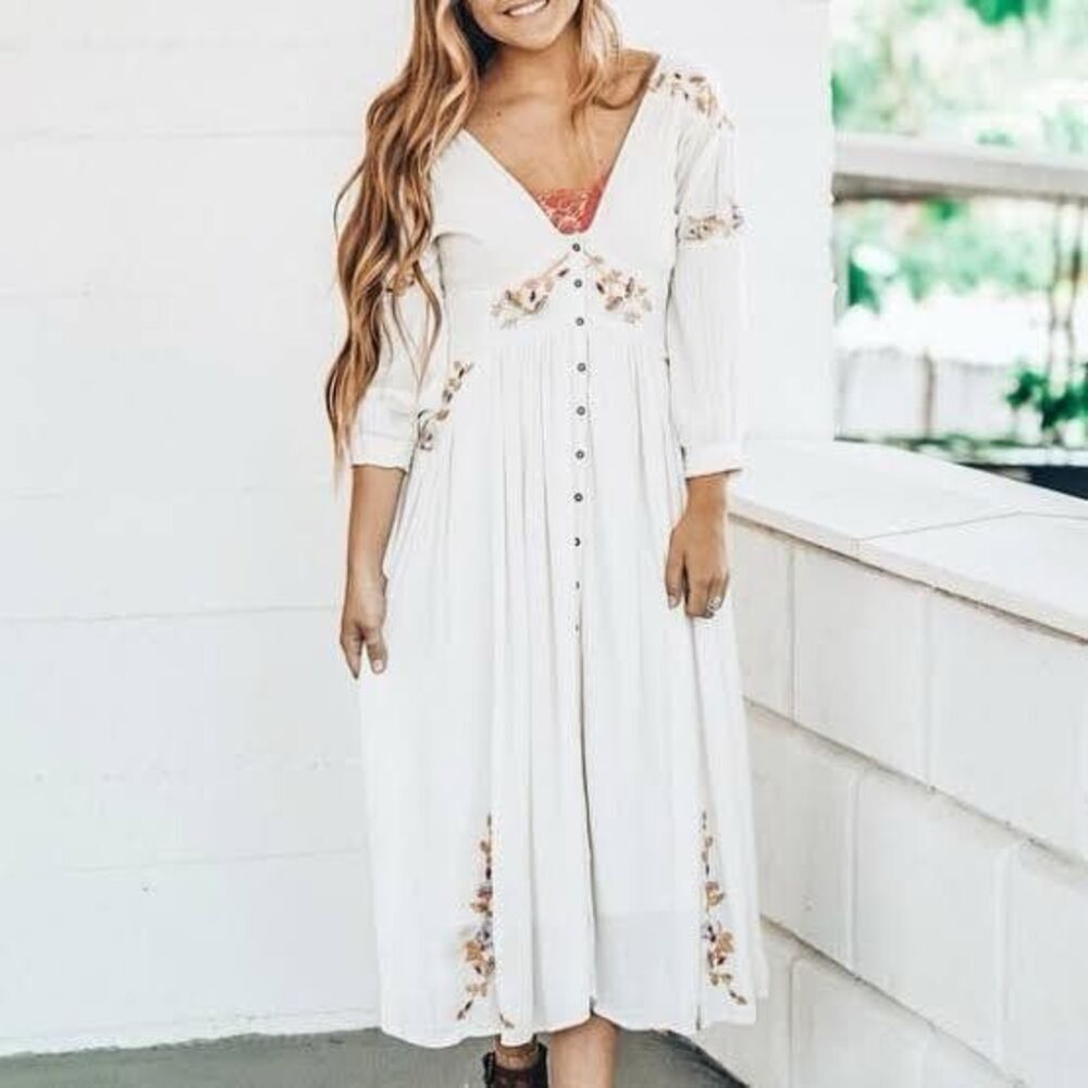 NEW Free PeopE Day Glow Embroidered Midi Dress Sz M Crème